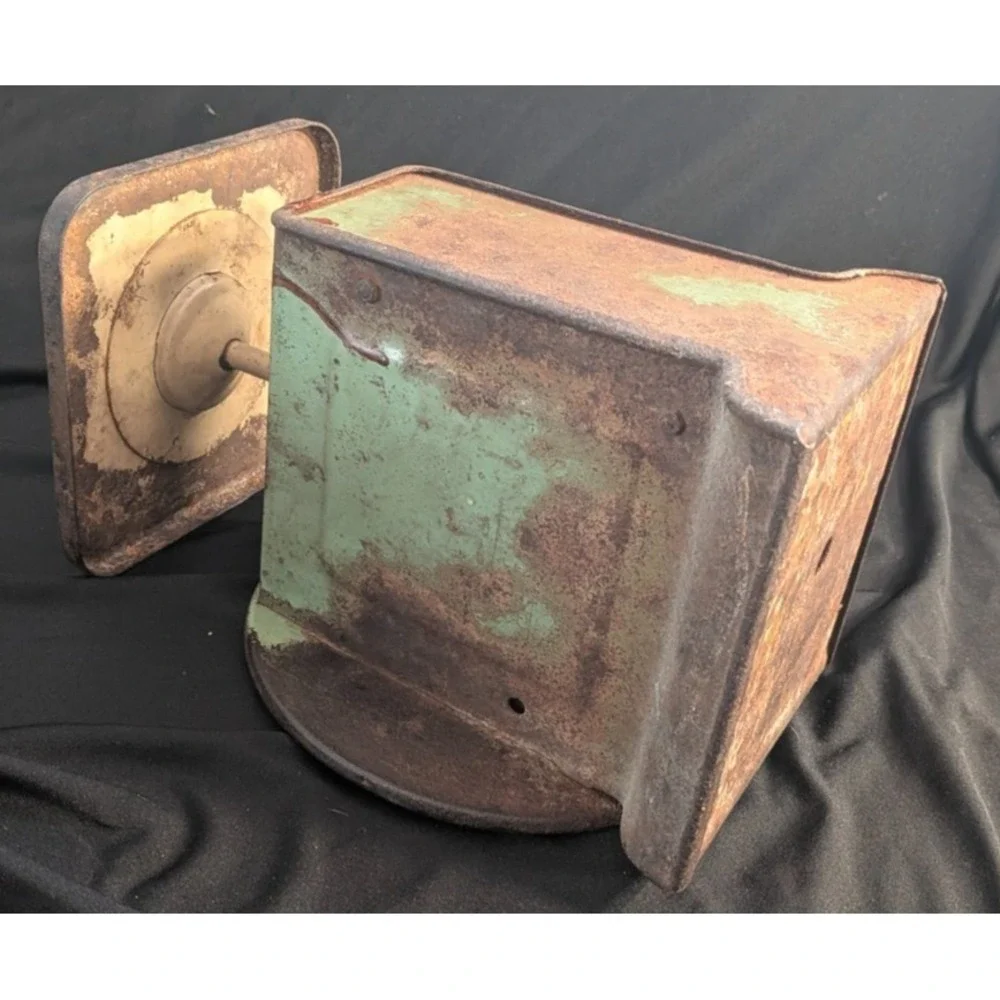 Vtg Montgomery Ward Family Scale 24 Pound Rustic Farm House Decor, functions